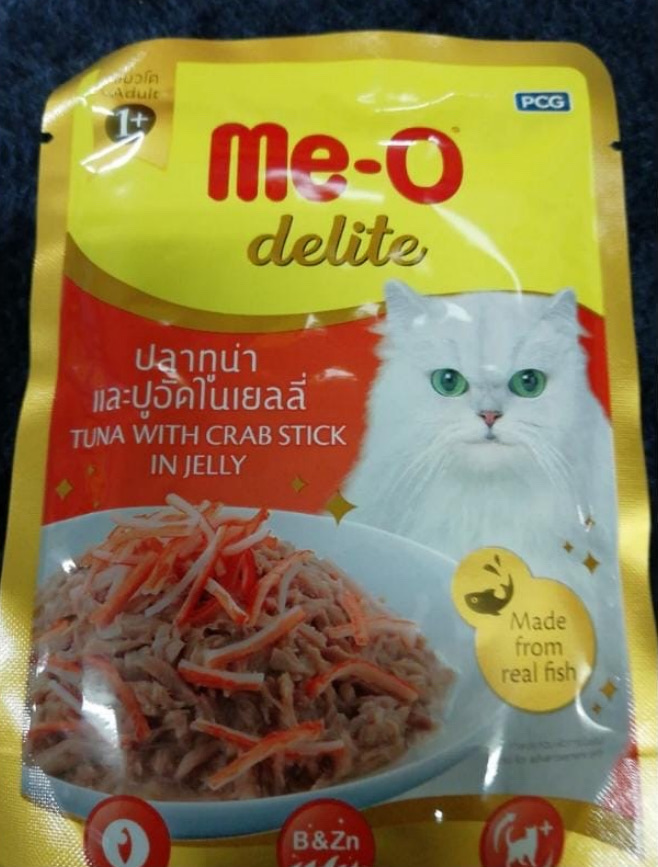 M e - o delite Pouch Tuna with Crab Stick in Jelly 70g x 12